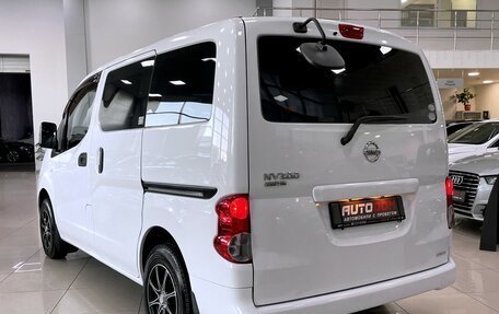 Nissan NV200, 2010 год, 1 097 000 рублей, 7 фотография