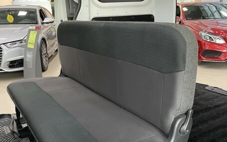 Nissan NV200, 2010 год, 1 097 000 рублей, 16 фотография