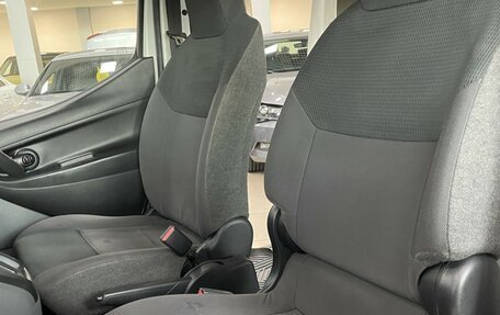 Nissan NV200, 2010 год, 1 097 000 рублей, 18 фотография