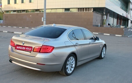 BMW 5 серия, 2012 год, 2 700 000 рублей, 2 фотография