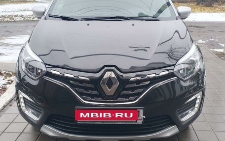 Renault Kaptur I рестайлинг, 2021 год, 2 200 000 рублей, 2 фотография