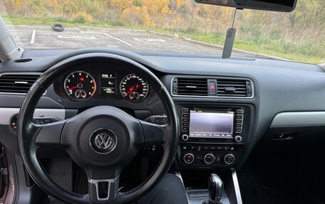 Volkswagen Jetta VI, 2014 год, 1 150 000 рублей, 20 фотография