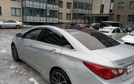 Hyundai Sonata VI, 2011 год, 1 250 000 рублей, 4 фотография