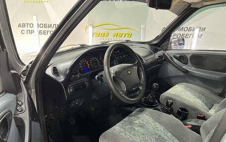 Chevrolet Niva I рестайлинг, 2004 год, 225 000 рублей, 5 фотография