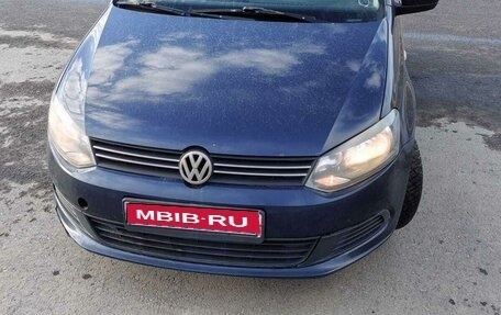 Volkswagen Polo VI (EU Market), 2012 год, 820 000 рублей, 1 фотография