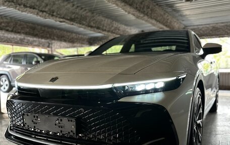 Toyota Crown, 2023 год, 6 700 000 рублей, 2 фотография