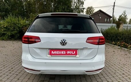 Volkswagen Passat B8 рестайлинг, 2019 год, 2 799 000 рублей, 36 фотография