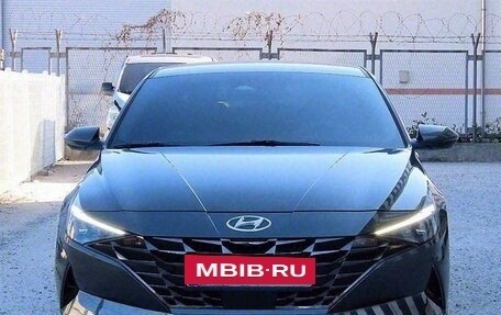 Hyundai Avante, 2021 год, 2 600 000 рублей, 2 фотография