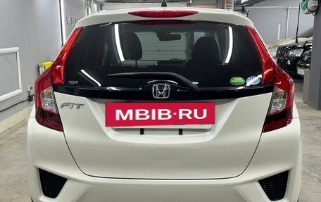 Honda Fit III, 2016 год, 1 230 000 рублей, 6 фотография