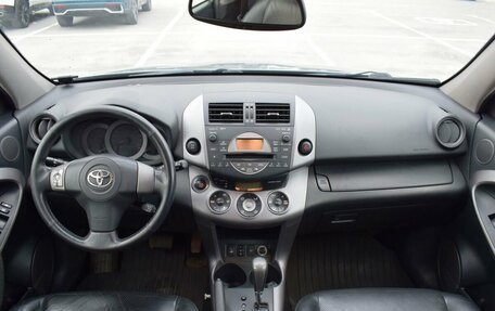 Toyota RAV4, 2006 год, 1 347 000 рублей, 14 фотография