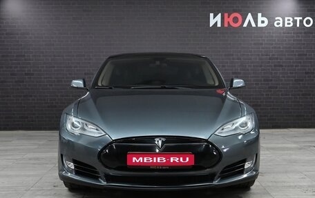 Tesla Model S I, 2013 год, 2 830 000 рублей, 2 фотография