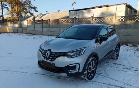 Renault Kaptur I рестайлинг, 2021 год, 1 950 000 рублей, 10 фотография