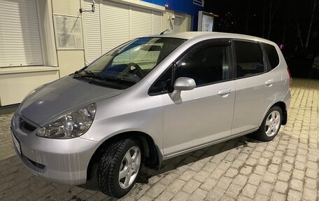 Honda Fit III, 2002 год, 565 000 рублей, 4 фотография