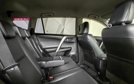 Toyota RAV4, 2016 год, 2 755 000 рублей, 12 фотография