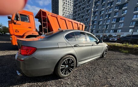 BMW 5 серия, 2011 год, 1 850 000 рублей, 4 фотография