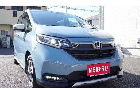 Honda Freed II, 2021 год, 1 700 000 рублей, 5 фотография