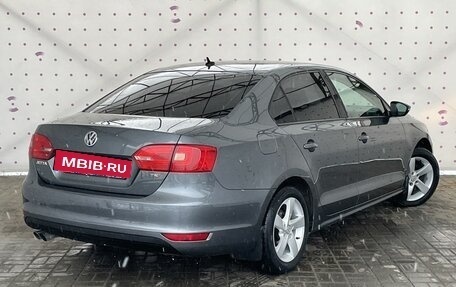 Volkswagen Jetta VI, 2011 год, 1 230 000 рублей, 4 фотография