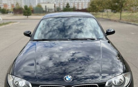 BMW 1 серия, 2009 год, 1 120 000 рублей, 2 фотография