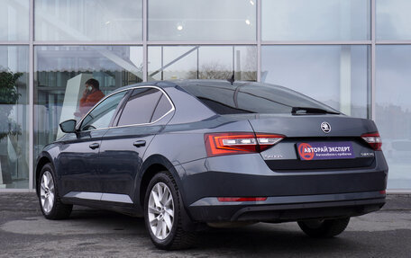 Skoda Superb III рестайлинг, 2018 год, 2 349 000 рублей, 7 фотография