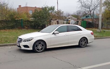 Mercedes-Benz E-Класс, 2015 год, 3 000 000 рублей, 3 фотография