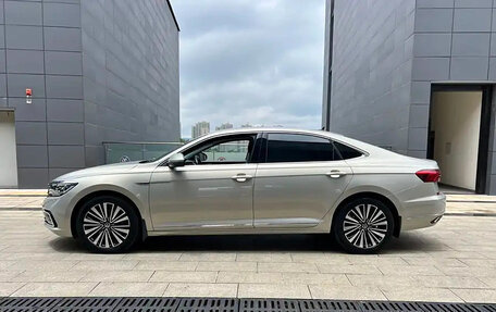 Volkswagen Passat B8 рестайлинг, 2021 год, 2 300 200 рублей, 24 фотография