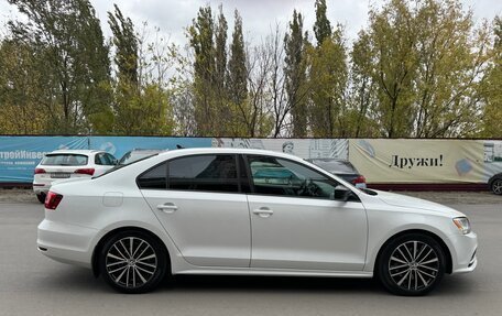 Volkswagen Jetta VI, 2015 год, 2 050 000 рублей, 17 фотография