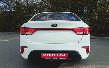 KIA Rio IV, 2019 год, 950 000 рублей, 3 фотография