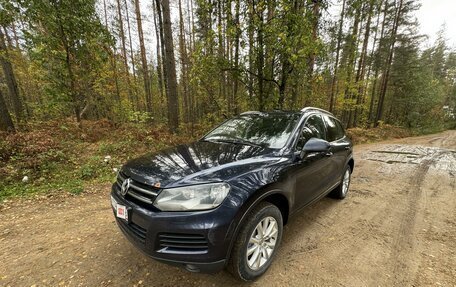 Volkswagen Touareg III, 2010 год, 1 590 000 рублей, 3 фотография