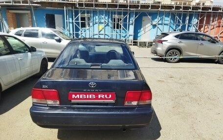 Toyota Camry V40, 1994 год, 490 000 рублей, 3 фотография