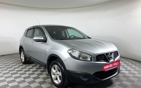 Nissan Qashqai, 2010 год, 975 000 рублей, 3 фотография