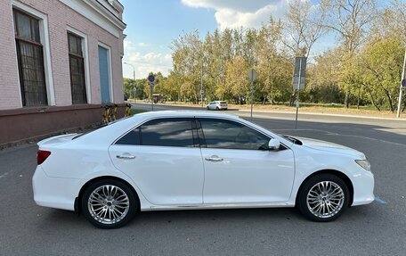 Toyota Camry, 2013 год, 1 700 000 рублей, 4 фотография