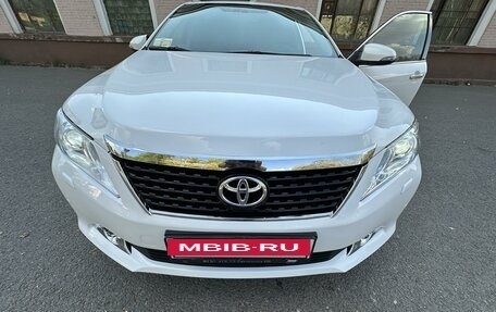 Toyota Camry, 2013 год, 1 700 000 рублей, 2 фотография