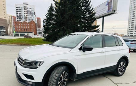 Volkswagen Tiguan II, 2019 год, 2 770 000 рублей, 2 фотография