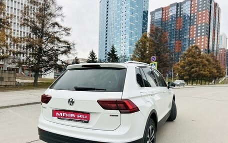 Volkswagen Tiguan II, 2019 год, 2 770 000 рублей, 6 фотография