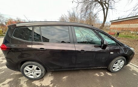 Opel Zafira C рестайлинг, 2013 год, 1 150 000 рублей, 3 фотография