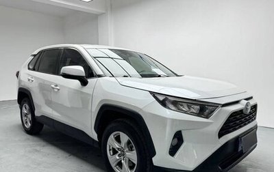 Toyota RAV4, 2021 год, 2 300 000 рублей, 1 фотография