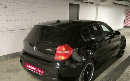 BMW 1 серия, 2008 год, 1 500 000 рублей, 11 фотография