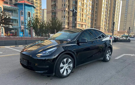 Tesla Model Y I, 2021 год, 4 100 000 рублей, 2 фотография