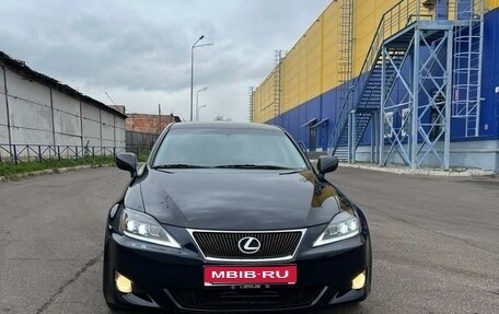 Lexus IS II рестайлинг 2, 2006 год, 1 450 000 рублей, 1 фотография