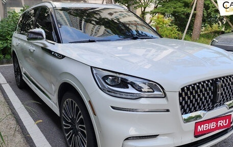 Lincoln Aviator II, 2021 год, 6 215 000 рублей, 1 фотография