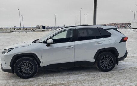 Toyota RAV4, 2020 год, 3 500 000 рублей, 2 фотография