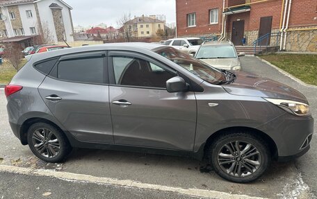 Hyundai ix35 I рестайлинг, 2014 год, 1 585 000 рублей, 2 фотография