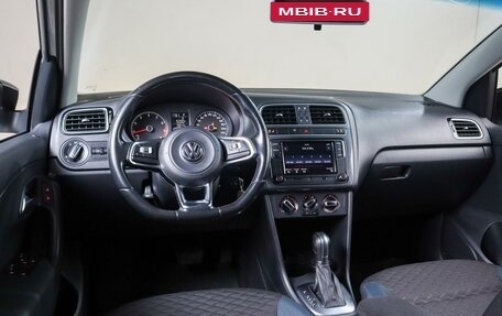 Volkswagen Polo VI (EU Market), 2019 год, 1 285 000 рублей, 6 фотография