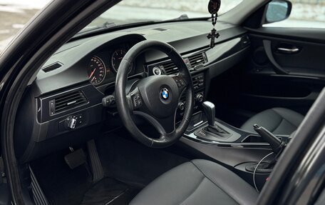 BMW 3 серия, 2009 год, 1 650 000 рублей, 21 фотография