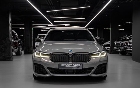 BMW 5 серия, 2022 год, 6 790 000 рублей, 2 фотография