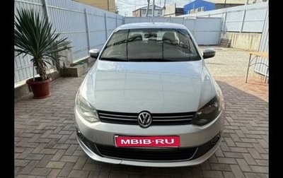 Volkswagen Polo VI (EU Market), 2012 год, 800 000 рублей, 1 фотография