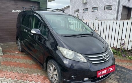 Honda Freed I, 2008 год, 1 140 000 рублей, 3 фотография