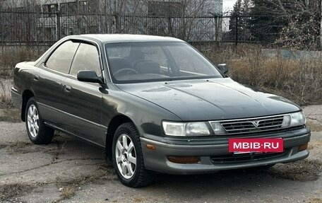 Toyota Vista, 1993 год, 449 000 рублей, 2 фотография