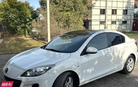 Mazda 3, 2011 год, 970 000 рублей, 2 фотография