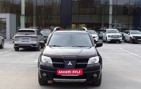 Mitsubishi Outlander III рестайлинг 3, 2006 год, 817 000 рублей, 7 фотография